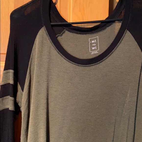 Shirt - Picture 2 of 3